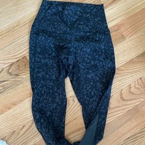 lululemon wunder under leggings!